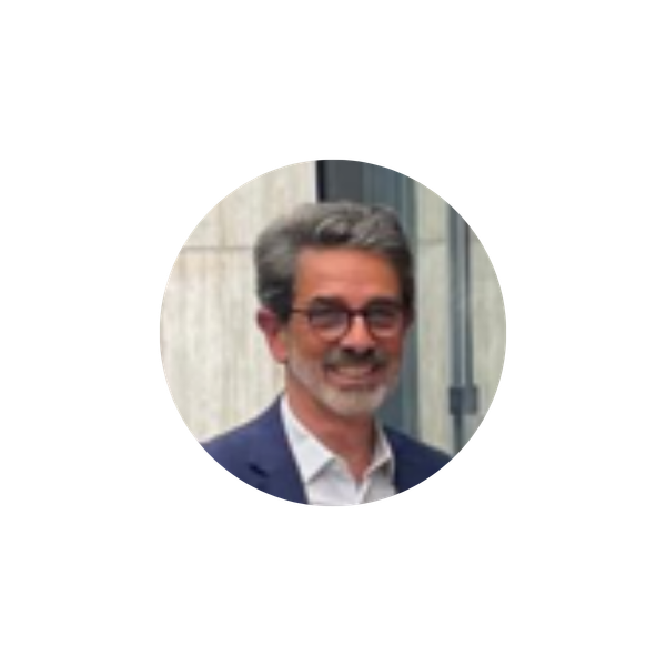 "Mes confrères sont partis à la retraite sans successeur. J'ai voulu passer à l'action : la CPTS permet de trouver des solutions concrètes pour rendre le territoire plus attractif auprès des jeunes professionnels de santé."