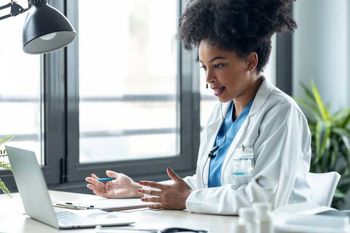Développer les pratiques de télémédecine qui paraissent pertinentes